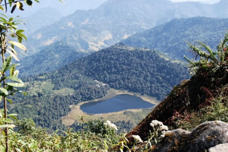 Khecheopalri Lake